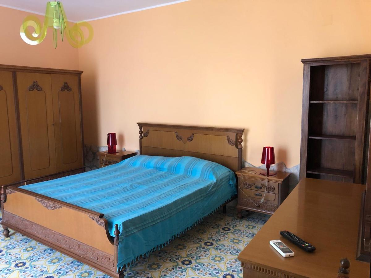 B&B Villa Zia Febronia Patti Ngoại thất bức ảnh
