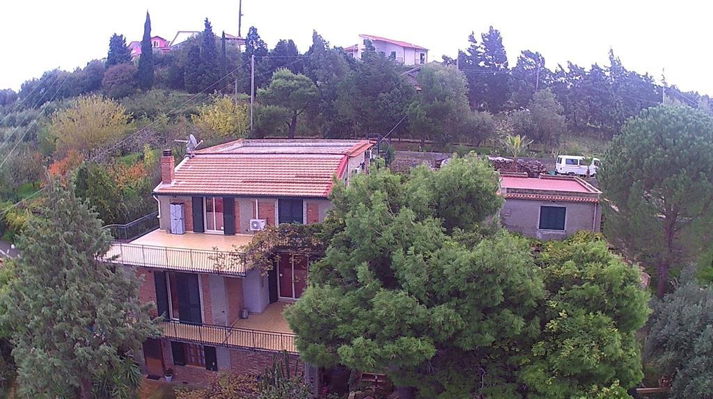 B&B Villa Zia Febronia Patti Ngoại thất bức ảnh
