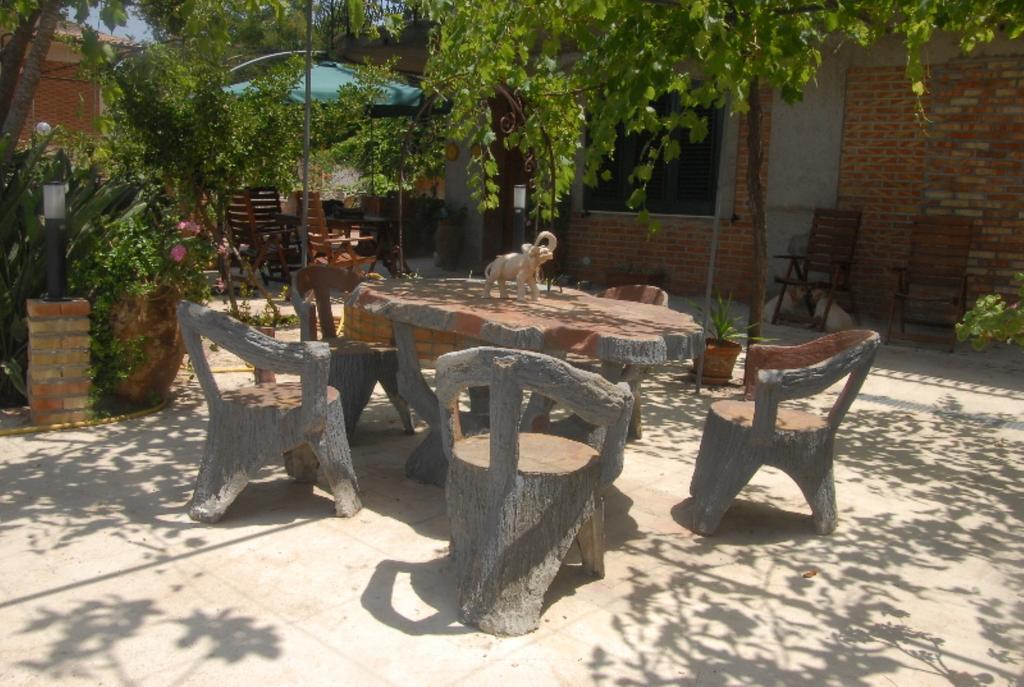 B&B Villa Zia Febronia Patti Ngoại thất bức ảnh