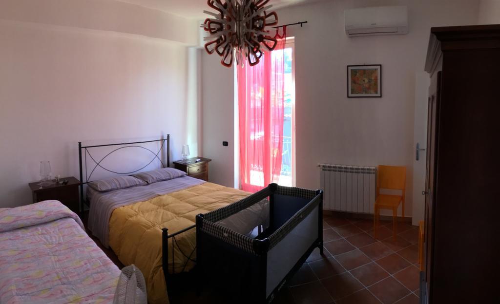 B&B Villa Zia Febronia Patti Ngoại thất bức ảnh