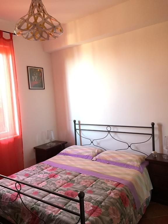 B&B Villa Zia Febronia Patti Ngoại thất bức ảnh
